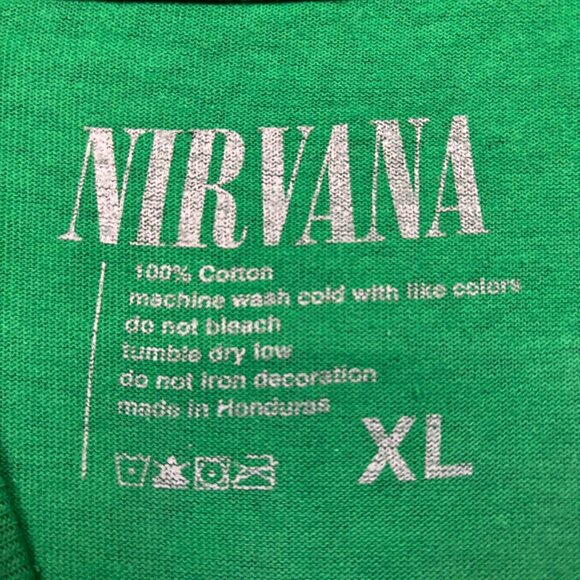Nirvana “In Utero” Album Grunge Band Graphic T-Shirt Size Extra Large - Picture 4 of 4